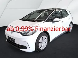 Gletscherweiß metallic Gebraucht 2024 VW ID.3 Pro Kleinwagen | 29.868 € (Superpreis)