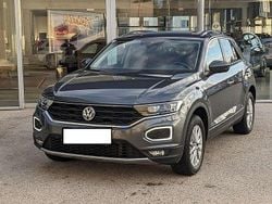 Indiumgrau metallic Gebraucht 2019 VW T-Roc Style SUV | 19.999 € (Guter Preis)