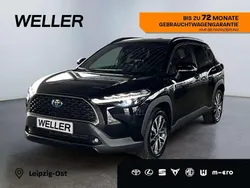 Schwarz Gebraucht 2024 Toyota Corolla Cross Team SUV | 32.790 €