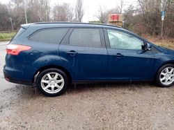 Blau Gebraucht 2013 Ford Focus Kombi | 5.000 € (Guter Preis)