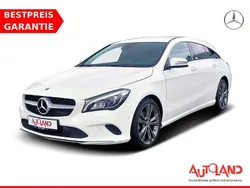 Weiß Gebraucht 2018 Mercedes CLA180 Shooting Brake Urban Kombi | 22.490 € (Etwas zu teuer)