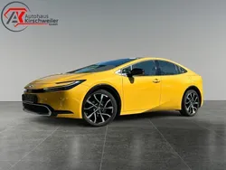 Mustard metallic Gebraucht 2024 Toyota Prius Plug-in Hybrid Advance Kleinwagen | 39.990 € (Superpreis)