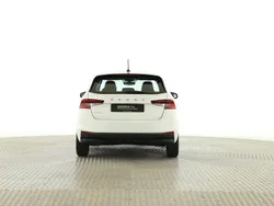 Candyweiss Gebraucht 2022 Skoda Fabia | 15.680 € (Guter Preis)