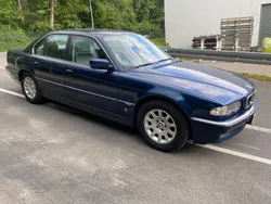 Blau Gebraucht 1998 BMW 735 Limousine | 7.500 € (Guter Preis)