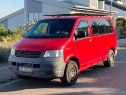 Rot Gebraucht 2008 VW T5 Van | 16.000 €