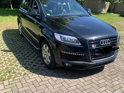 Schwarz Gebraucht 2007 Audi Q7 S-Line SUV | 7.000 € (Guter Preis)