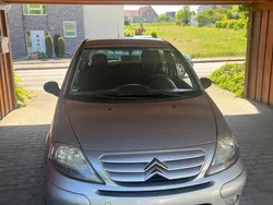Silber Gebraucht 2006 Citroën C3 Kleinwagen | 2.000 €