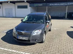 Grau Gebraucht 2008 Skoda Roomster Comfort Kombi | 1.000 € (Fairer Preis)