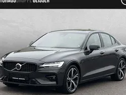 Grau Gebraucht 2023 Volvo S60 Ultimate Limousine | 37.251 € (Fairer Preis)