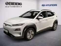 Weiß Gebraucht 2021 Hyundai Kona Advantage SUV | 22.990 € (Teuer)