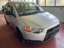 Silber Gebraucht 2009 Mitsubishi Colt Inform Limousine | 900 € (Superpreis)
