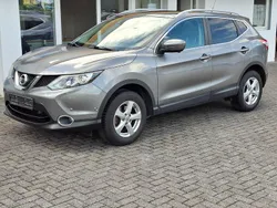 Grau Gebraucht 2017 Nissan Qashqai Tekna SUV | 13.499 € (Fairer Preis)