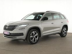 Steel grau Gebraucht 2021 Skoda Kodiaq SportLine SUV | 31.695 € (Fairer Preis)