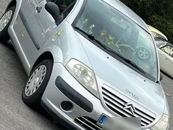 Silber Gebraucht 2004 Citroën C3 Kleinwagen | 1.950 €
