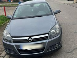 Silber Gebraucht 2006 Opel Astra Kleinwagen | 1.500 € (Fairer Preis)