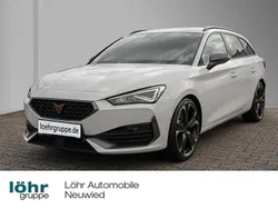 Weiß Gebraucht 2022 Cupra Leon VZ Limousine | 32.980 € (Fairer Preis)