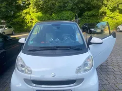 Weiß Gebraucht 2008 Smart ForTwo Coupé Pulse Coupé | 2.400 € (Guter Preis)