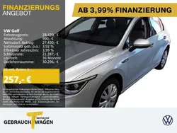 Silber Gebraucht 2024 VW Golf VIII Style Limousine | 28.420 € (Fairer Preis)