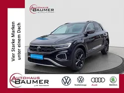 Schwarz Gebraucht 2024 VW T-Roc Life SUV | 27.150 € (Fairer Preis)
