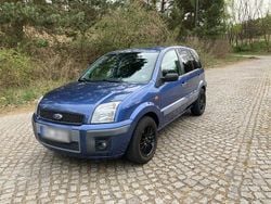 Blau Gebraucht 2005 Ford Fusion Kombi | 1.800 € (Fairer Preis)