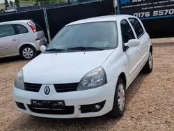 Weiß Gebraucht 2008 Renault Clio II Campus Kleinwagen | 1.499 € (Guter Preis)