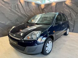 Blau Gebraucht 2006 Ford Fiesta Ambiente Kleinwagen | 2.890 € (Etwas zu teuer)