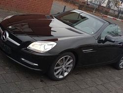 Obsidianschwarz Gebraucht 2013 Mercedes SLK200 Cabrio | 17.600 € (Guter Preis)