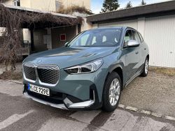Blau Gebraucht 2024 BMW iX1 xLine SUV | 36.800 € (Superpreis)