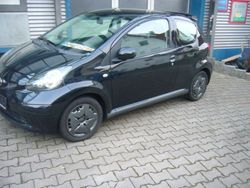 Schwarz Gebraucht 2006 Toyota Aygo Kleinwagen | 4.500 € (Teuer)