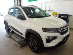 Weiß Gebraucht 2023 Dacia Spring Essentiel Kleinwagen | 12.499 € (Fairer Preis)