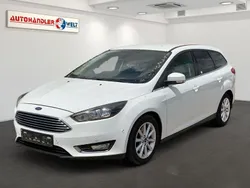 Weiß Gebraucht 2016 Ford Focus Kombi | 3.999 € (Superpreis)