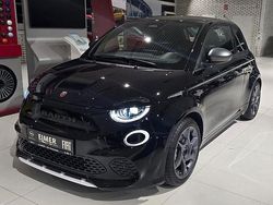 Schwarz Neu 2025 Abarth 500 Limousine | 33.980 € (Fairer Preis)