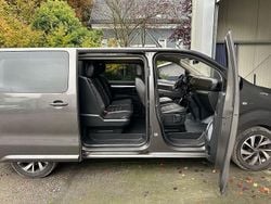 Grau Gebraucht 2022 Fiat Scudo Van / Kleinbus | 22.015 € (Guter Preis)
