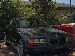 Schwarz Gebraucht 1992 BMW 316 Limousine | 4.250 €