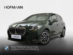 Sanremo green metallic Gebraucht 2024 BMW 223 Active Tourer M Sport Van / Kleinbus | 38.804 € (Fairer Preis)