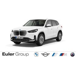 Weiss Gebraucht 2023 BMW iX1 Performance SUV | 34.299 € (Guter Preis)