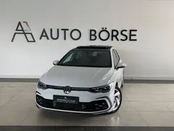 Weiß Gebraucht 2021 VW Golf VIII GTE Limousine | 24.990 € (Fairer Preis)