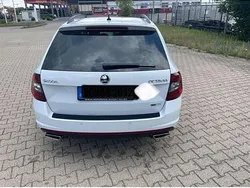 Weiß Gebraucht 2020 Skoda Octavia RS Kombi | 24.000 € (Superpreis)