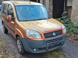 Gold Gebraucht 2006 Fiat Doblò Van / Kleinbus | 1.800 € (Fairer Preis)