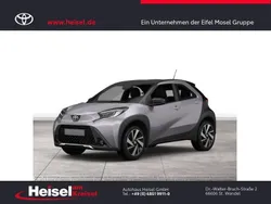 Schwarz Neu 2025 Toyota Aygo Kleinwagen | 22.460 €