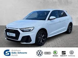 Weiß Gebraucht 2025 Audi A1 Sportback S-Line Kleinwagen | 32.990 € (Etwas zu teuer)