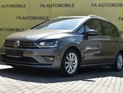 Grau Gebraucht 2015 VW Golf Sportsvan LOUNGE Van / Kleinbus | 13.900 € (Guter Preis)