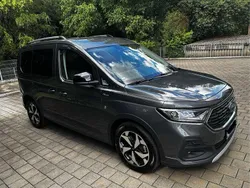 Grau Gebraucht 2023 Ford Tourneo Connect Active Van / Kleinbus | 28.750 € (Fairer Preis)