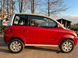 Rot Gebraucht 2006 Microcar MC2 Coupé | 5.290 €
