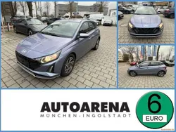 Meta blue / mic Gebraucht 2025 Hyundai i20 Trend Limousine | 21.975 € (Fairer Preis)