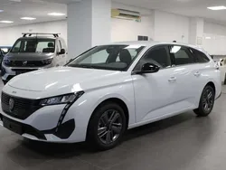 Okanite weiss Neu 2025 Peugeot 308 Active Kombi | 22.990 € (Superpreis)