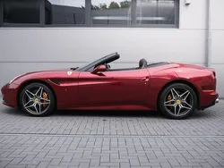 Rot Gebraucht 2014 Ferrari California Cabrio | 133.900 €