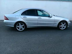 Silber Gebraucht 2004 Mercedes C180 AMG Limousine | 8.250 €