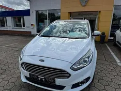 Frostweiß Gebraucht 2018 Ford S-MAX Titanium Van / Kleinbus | 13.950 € (Guter Preis)