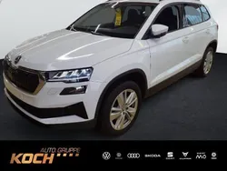 Weiß Gebraucht 2024 Skoda Karoq Selection SUV | 29.930 € (Guter Preis)